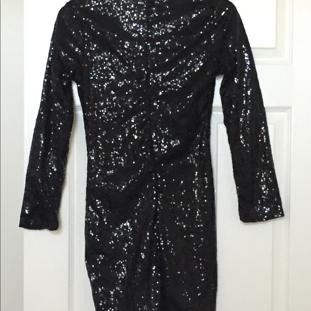 Dress - Picture 2 of 5